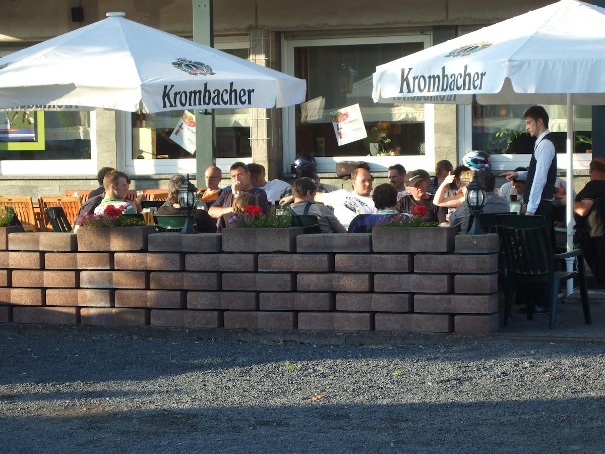 Gasthaus Zur Quelle 바트 마리엔베르크 외부 사진