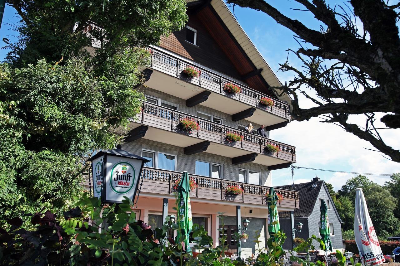 Gasthaus Zur Quelle 바트 마리엔베르크 외부 사진